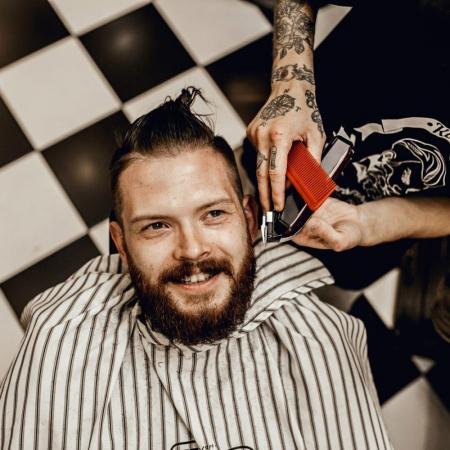 Фотография Kontora Barbershop, парикмахерская для мужчин 5
